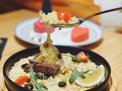 菌香牛扒焗饭-LO CALCOW卡路力轻食主义餐厅(陆家嘴店)