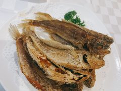 干煎小黄鱼-光明邨大酒家(淮海路店)