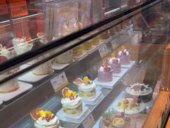 -罗森尼娜(德思勤店)