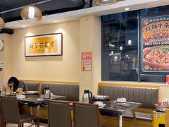 -胡须佬鸡煲四季火锅店(石厦西村直营店)