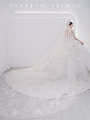 -派丽莫Pellimo原创设计婚纱品牌
