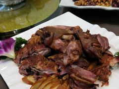 -红色根据地文化主题酒店(太湖街店)