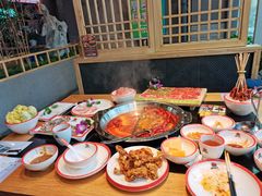 -潘小辣鲜肉老火锅