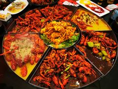 小龙虾拼盘-金陵暴走小龙虾·迷踪蟹(凯德MALL店)