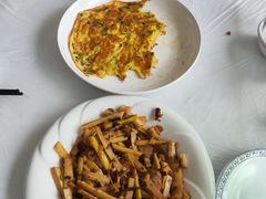 -天乐农家鱼头王(天目湖店)