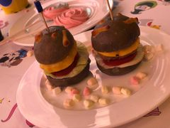 -水桶王国主题餐厅·聚会·生日派对·亲子活动·家庭套餐(亚龙湾希尔顿店)