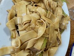 -铁东熏肉大饼铺老二马路黑牌子