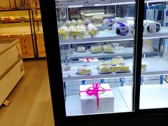 面包甜点陈列柜-吉美诺烘焙(公园北路店)