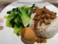 卤肉饭-北大家园食堂