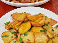 -芦茨金富饭庄·25年老字号·专做稻草鸡