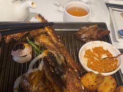 手抓孜香羊排-小厨娘淮扬菜(清江苏宁广场店)