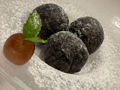 黑松露麻球-三号黄浦会Canton Table