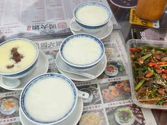 -周大娘牛乳(旧寨古村总店)