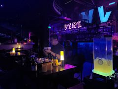 -vimi便利店酒吧