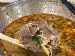 -八百里牛肉汤(盖饭·锅贴·万象城店)