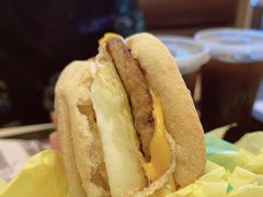 -麦当劳(中唱大厦店)