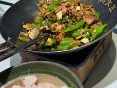 -费大厨辣椒炒肉(高铁吾悦广场店)