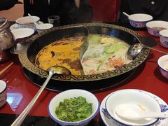 -重庆三峡火锅城(梅林店)