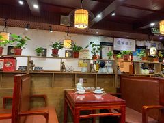 大堂-窄巷子陕菜馆·地道陕西菜(粉巷店)