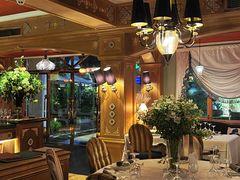 大堂-火车头法国西餐厅