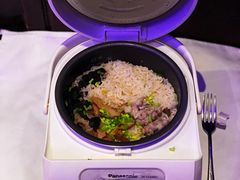 松茸松露饭-赵记老铺(市府恒隆广场店)