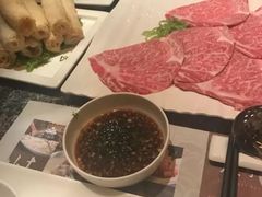 -辉哥火锅(虹桥路店)