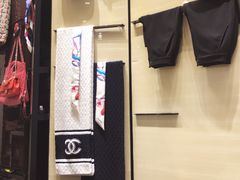 -Chanel(德基广场店)