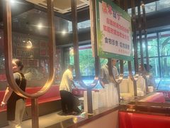 -牛满溢·自助潮汕鲜牛肉火锅(龙汇路店)