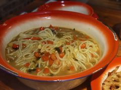 墨鱼仔捞粉-老三样·美食研究中心(世贸路店)