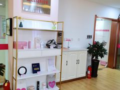 -爱月宝月嫂·育儿嫂(哈尔滨总店)