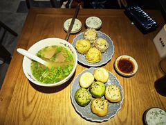 -鑫震源·苏式大虾生煎(山塘街店)