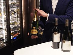 -wineapp葡萄酒餐吧(外滩金融中心店)
