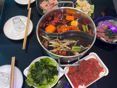 -唯爱KTV聚会餐厅(仙林东城汇店)