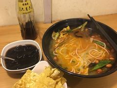 -螺小胖柳州螺蛳粉(钟楼总店)
