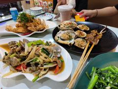 -覃记海鲜美食餐厅