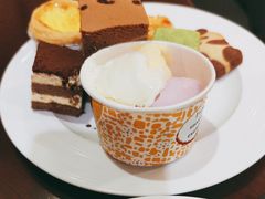 -龙跃国际大酒店自助餐