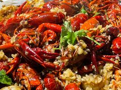 -嗨辣小聚·盘锦河蟹·海鲜烧烤龙虾(盘锦十年好店)