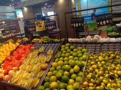 -佳品超市(三亚华庭店)