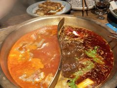 -房子红了鱼豆花重庆老火锅(广厦学院店)