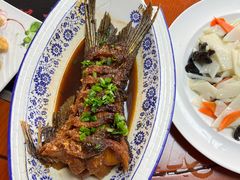-雪野鱼头大王邢府公老店(雪野湖店)