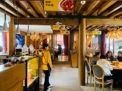 -隔壁老王·家常云南菜(花巷店)