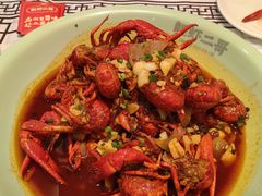 -靓虾二哥长沙地标小龙虾(五一广场店)