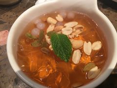 -小龙坎火锅(湖滨银泰in77店)