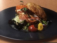 欧式传统燻烤土豆碗（佐帕尔玛火腿）-布拉格餐厅· 中欧捷克菜(全国首店)