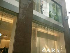 门面-ZARA(大上海时代广场店)