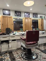 -韦恩先生Barbershop英式男士理发馆