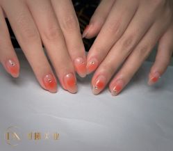 -丹曦·美甲美睫