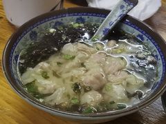 -无名氏宵夜小摊(祝家三姐妹馄饨店)