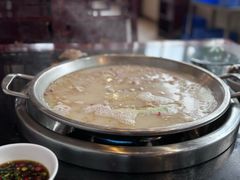 -老来福·非遗酸汤兔(凯旋路店)