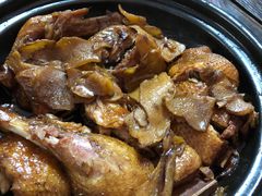 姜母鸭一只-百家春好德来姜母鸭